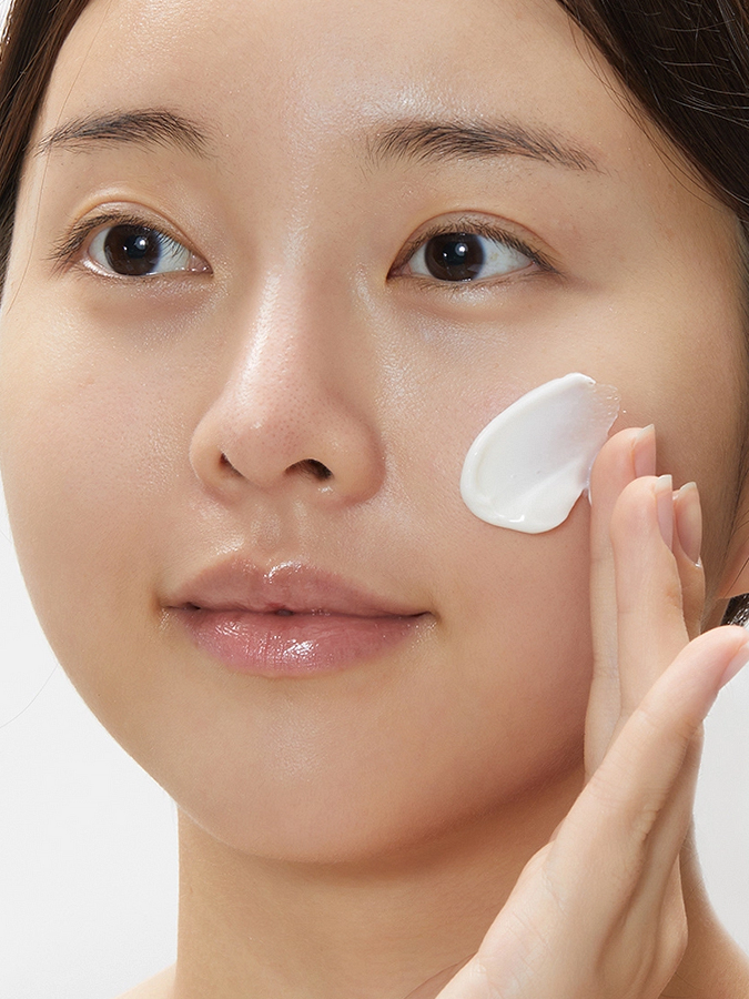 молаживающий крем с ПДРН и микроиглами для сияния кожи VT COSMETICS PDRN Reedle Shot Cream, 50 мл