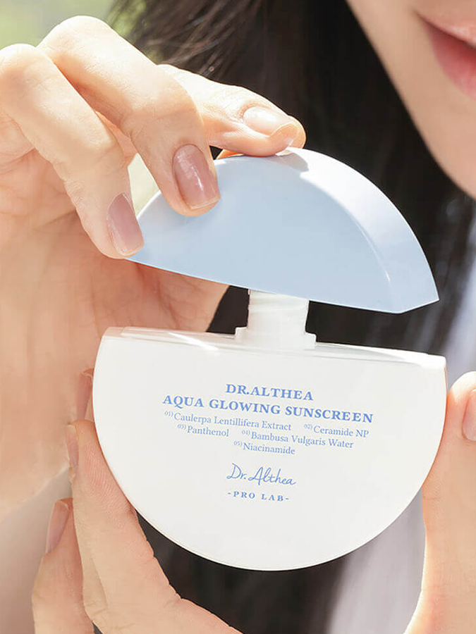 Увлажняющий солнцезащитный крем для лица Dr.Althea Aqua Glowing Sunscreen SPF50+ PA++++, 45 мл