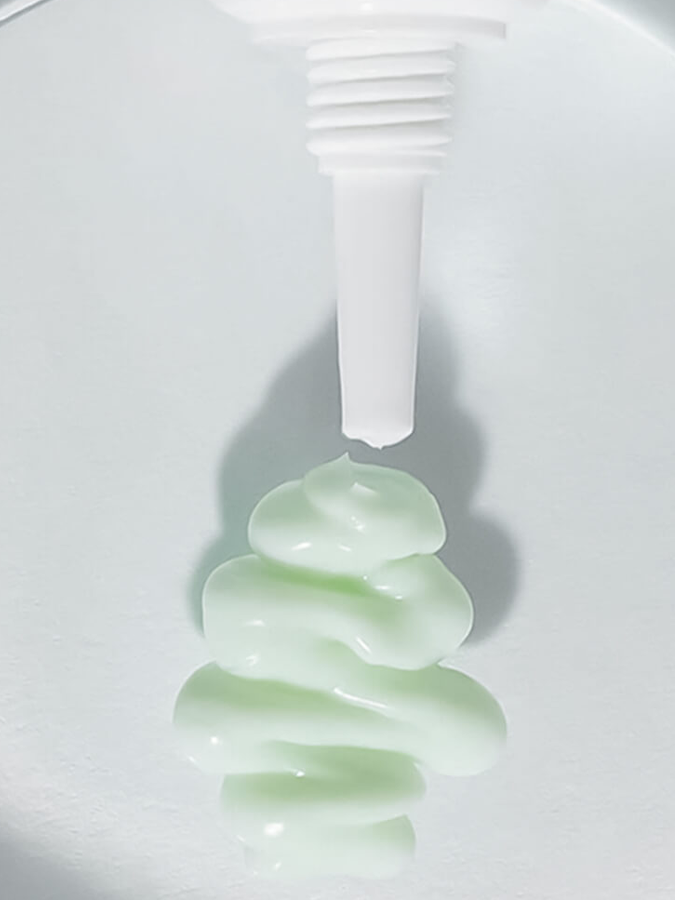 Восстанавливающий крем вокруг глаз с нони и пептидами Celimax The Real Noni Ultimate Eye Cream, 20 мл