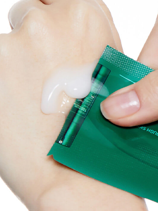 Двухфазная гидрогелевая маска с центеллой для снятия покраснений и укрепления кожи VT COSMETICS Pro Cica Reedle Shot 100 2 Step Hydrogel Mask, 1,5 г + 33 г