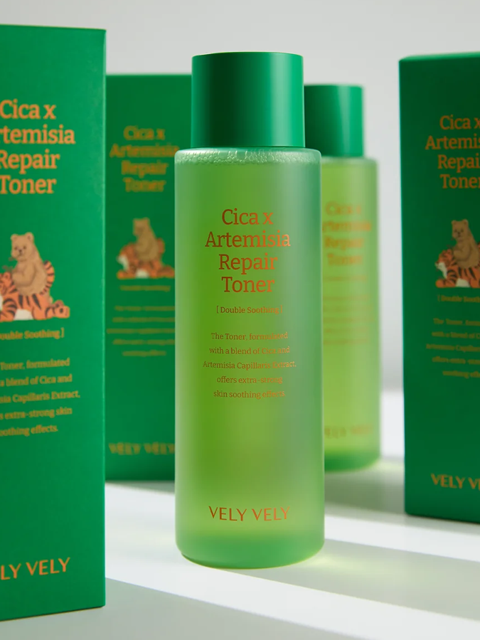 Восстанавливающий тонер с экстрактом полыни и центеллы Vely Vely Cica Artemisia Repair Toner, 500 мл