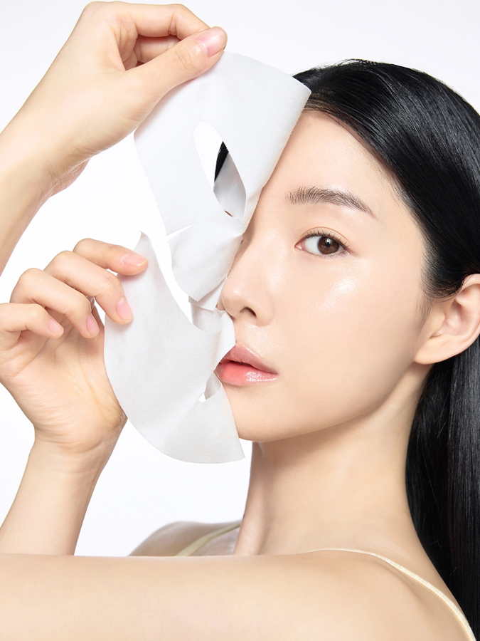 Осветляющая кремовая маска с ниацинамидом и керамидами Celimax Pore+Dark Spot Brightening Cream Mask, 20 г