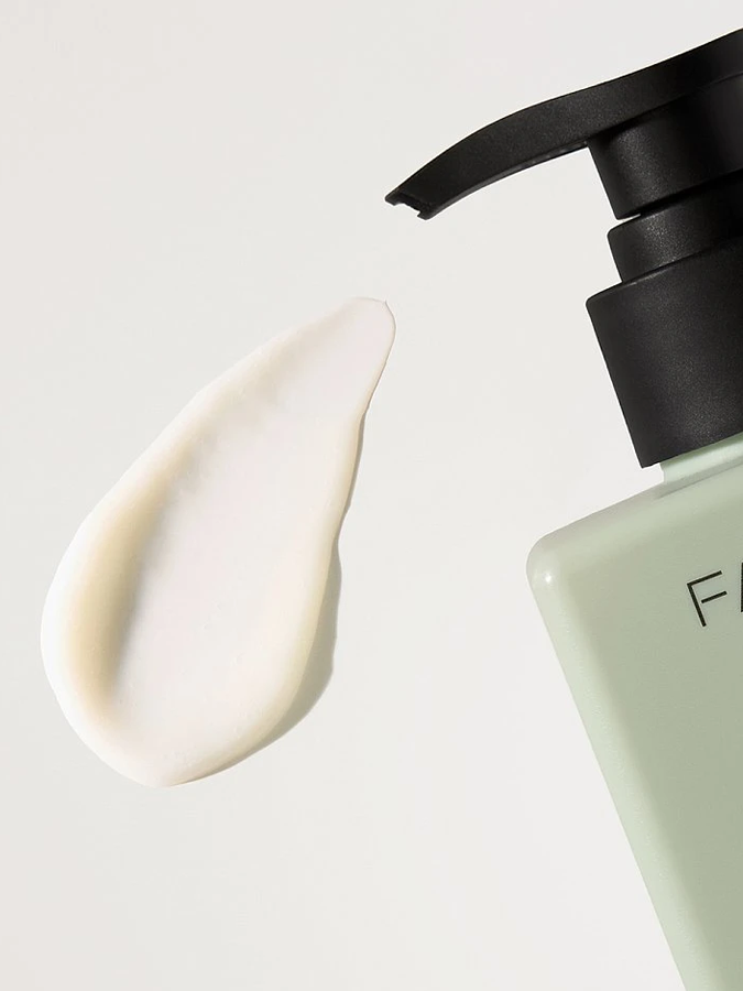 Деликатный пилинг для кожи головы FANE Scalp Clear, 300 мл